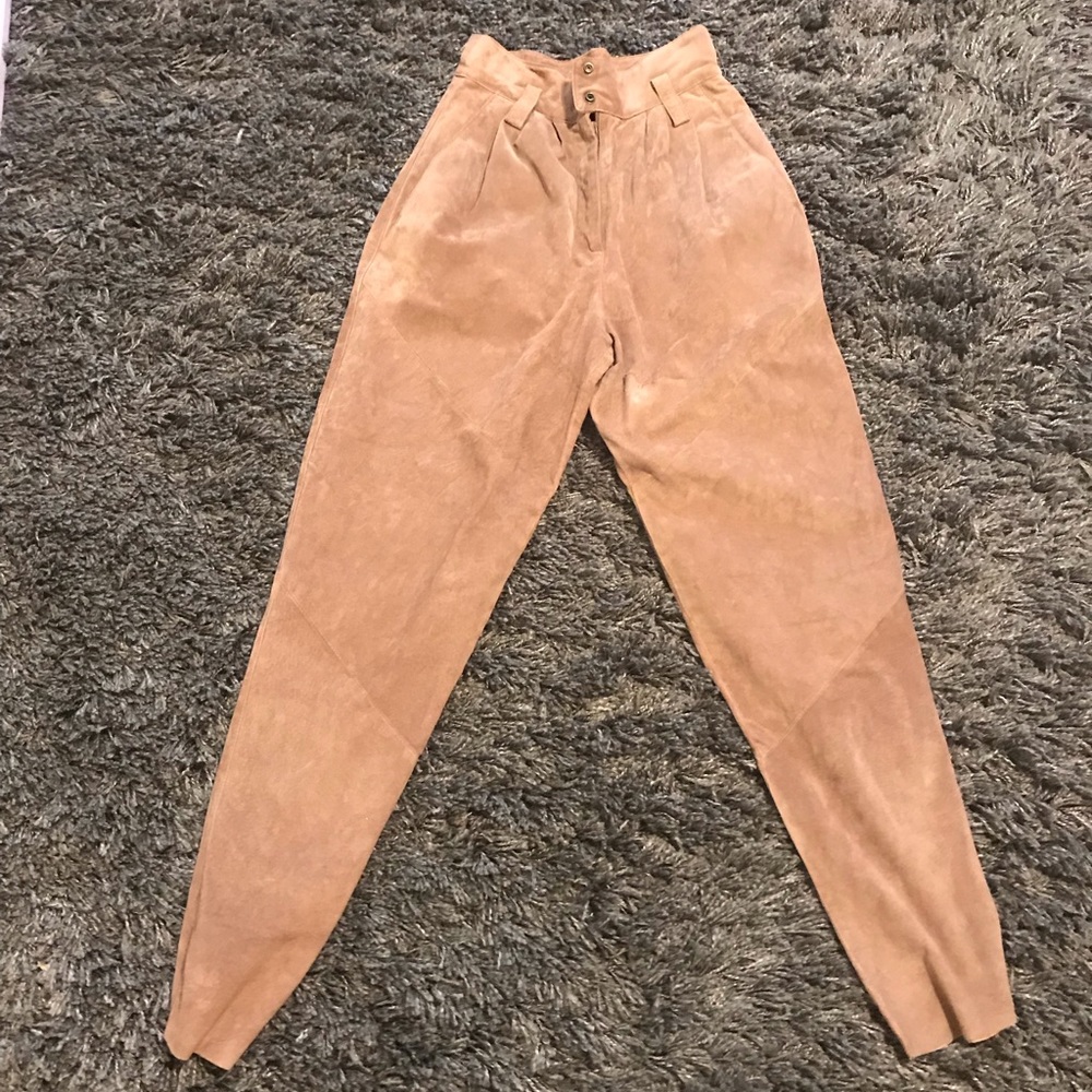The cutest high waisted suede pants!